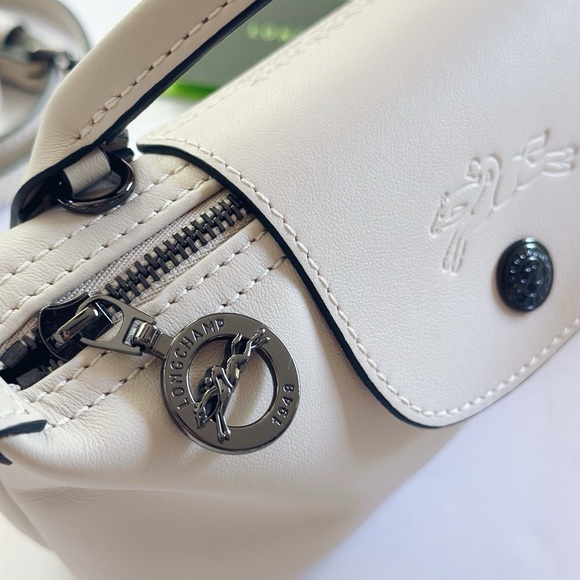 Longchamp Extra Small Le Pliage Xtra Leather Clutch Paper - Picture 4 of 15